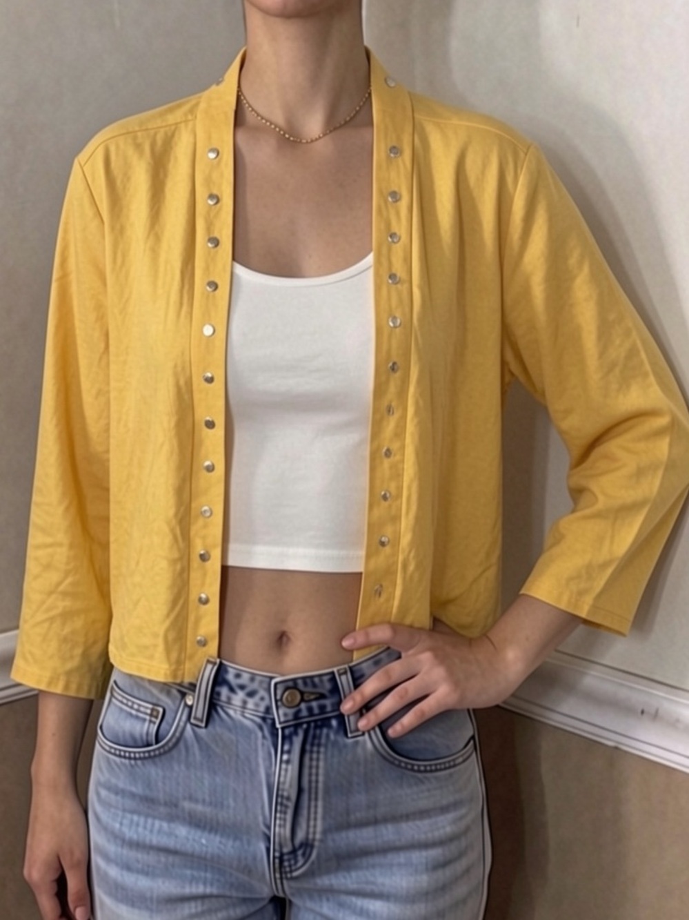 💜 5 for $20! Rafaella Yellow Snap-Front Cropped top